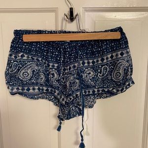 Gauzy shorts